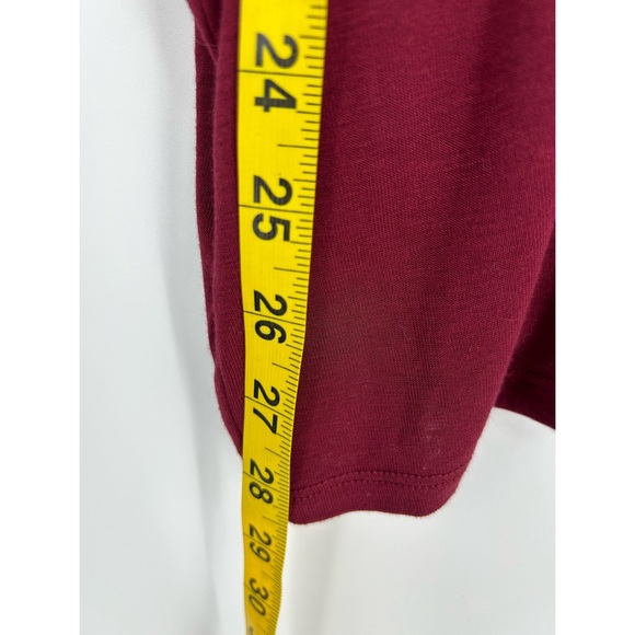 LOFT Red Burgundy Stretch Soft 3/4 Length Cuffed Sleeves Flowy Long Shirt - Picture 5 of 6